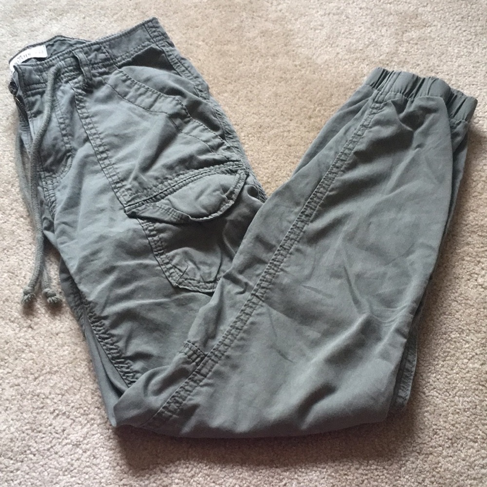 Green utility joggers